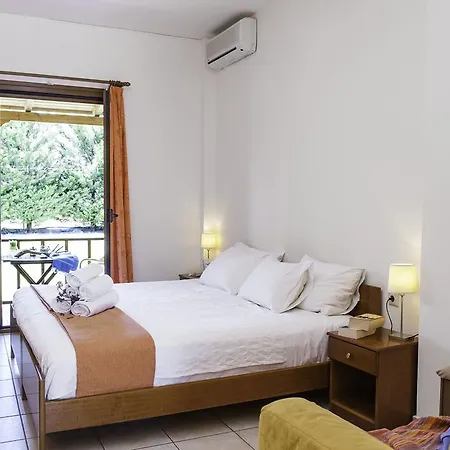 Camping Bungalows Erodios Kemping *